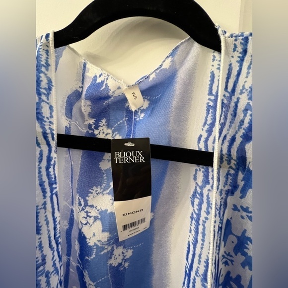 𝅺nwt Bijoux Terner Women’s Blue and White Kimono Swimsuit Cover Up Sz S/M - Picture 4 of 4